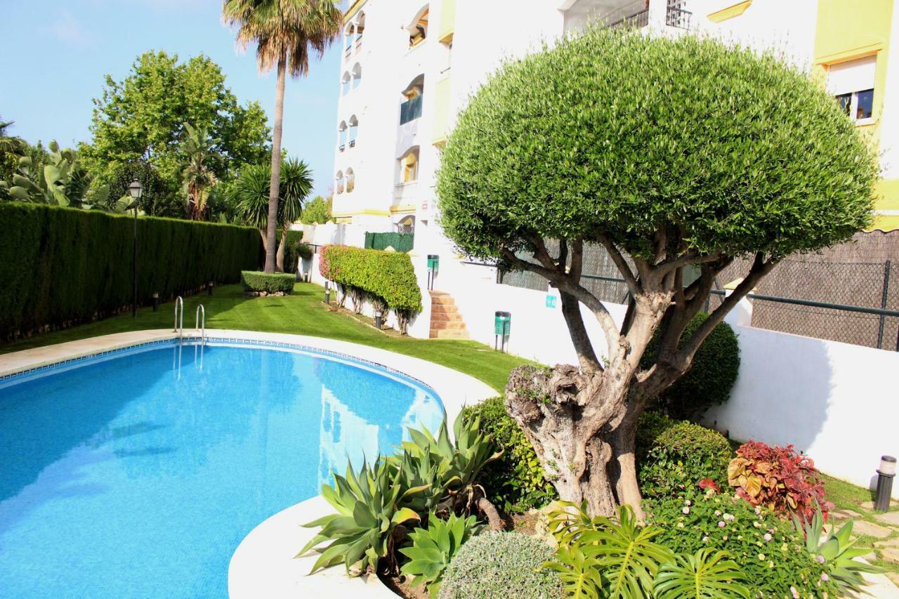 Апартаменты Apartamento Linda Vista Марбелья Экстерьер фото